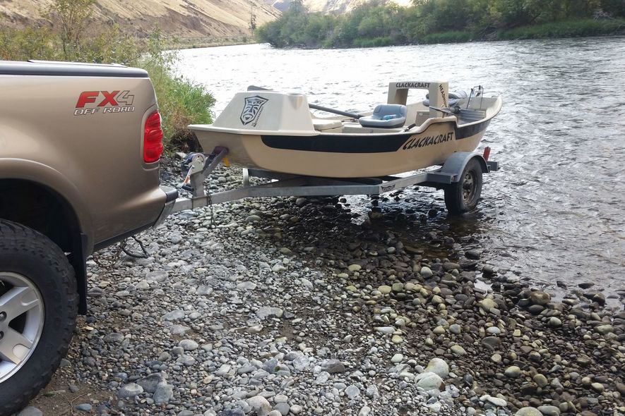 Shuttle Service on the Yakima River &gt; Red's Fly Shop